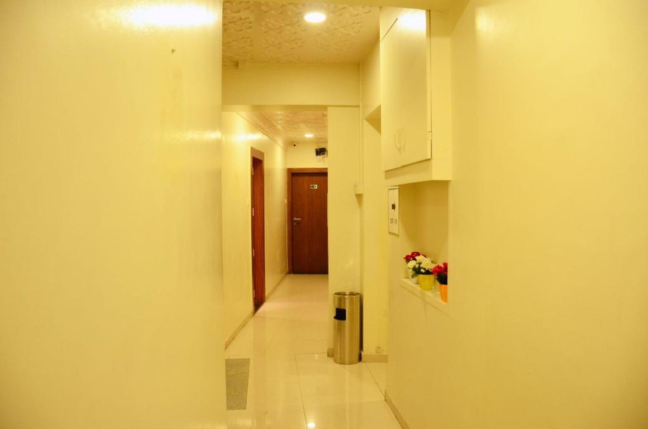 Oyo 6429 Hotel Pearl 푸네 외부 사진